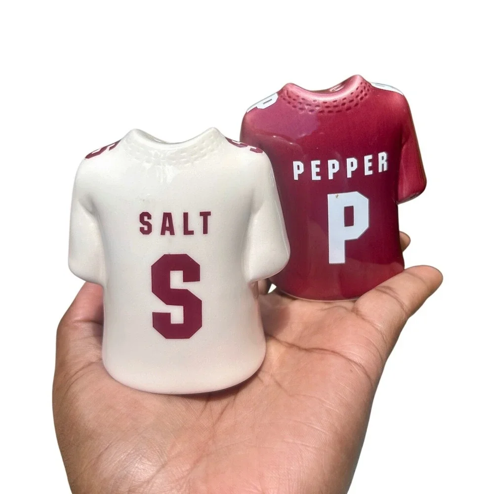The Memory Company Mississippi State Bulldogs Jersey Salt & Pepper Shakers SEC